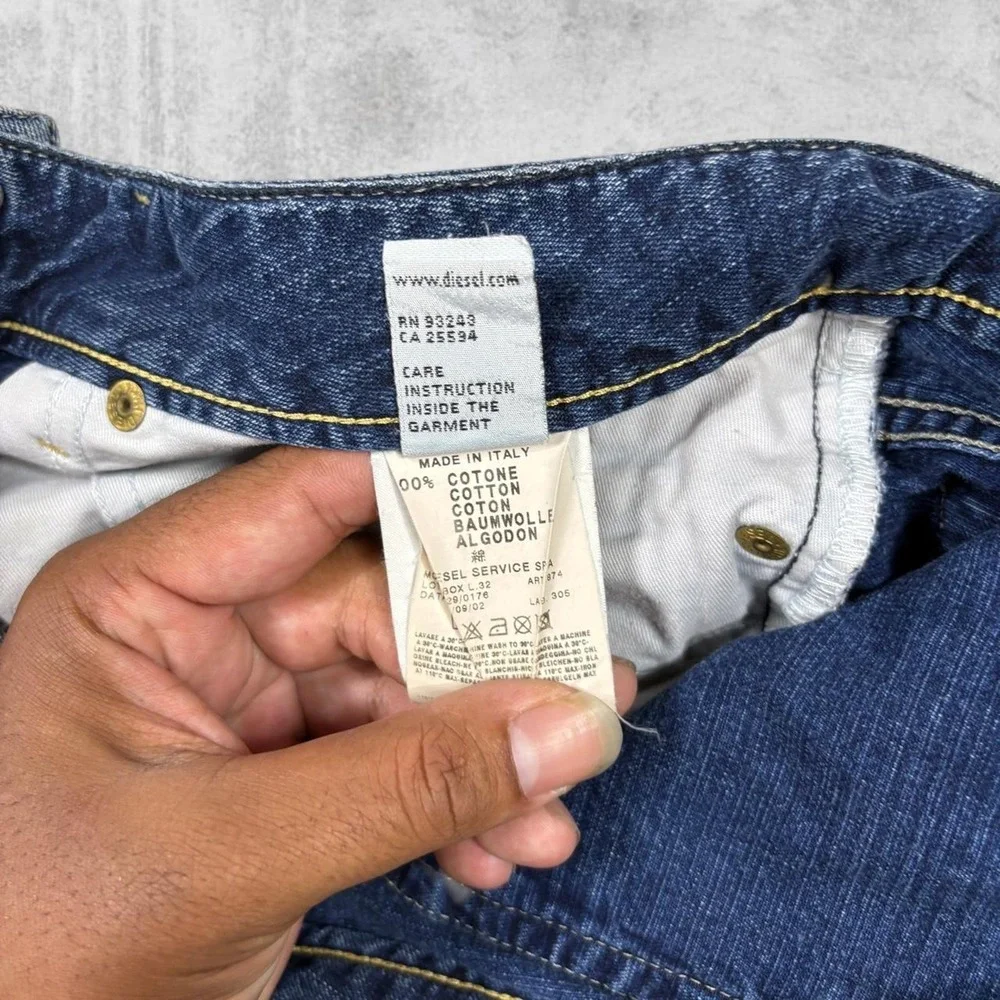 Vintage Diesel Button Fly Straight Leg Bootcut Denim Jeans Mens 29 Streetwear